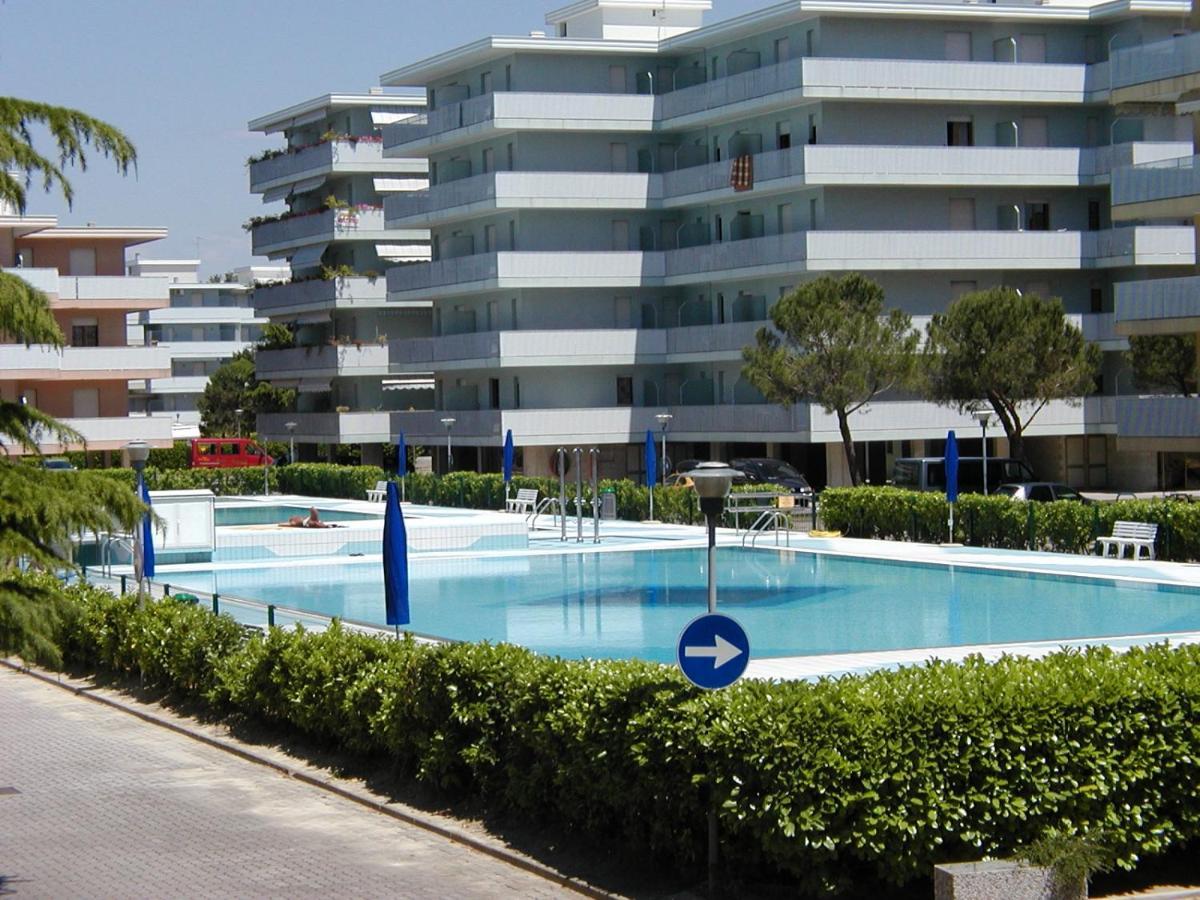Flats Valbella Appartement Bibione Buitenkant foto